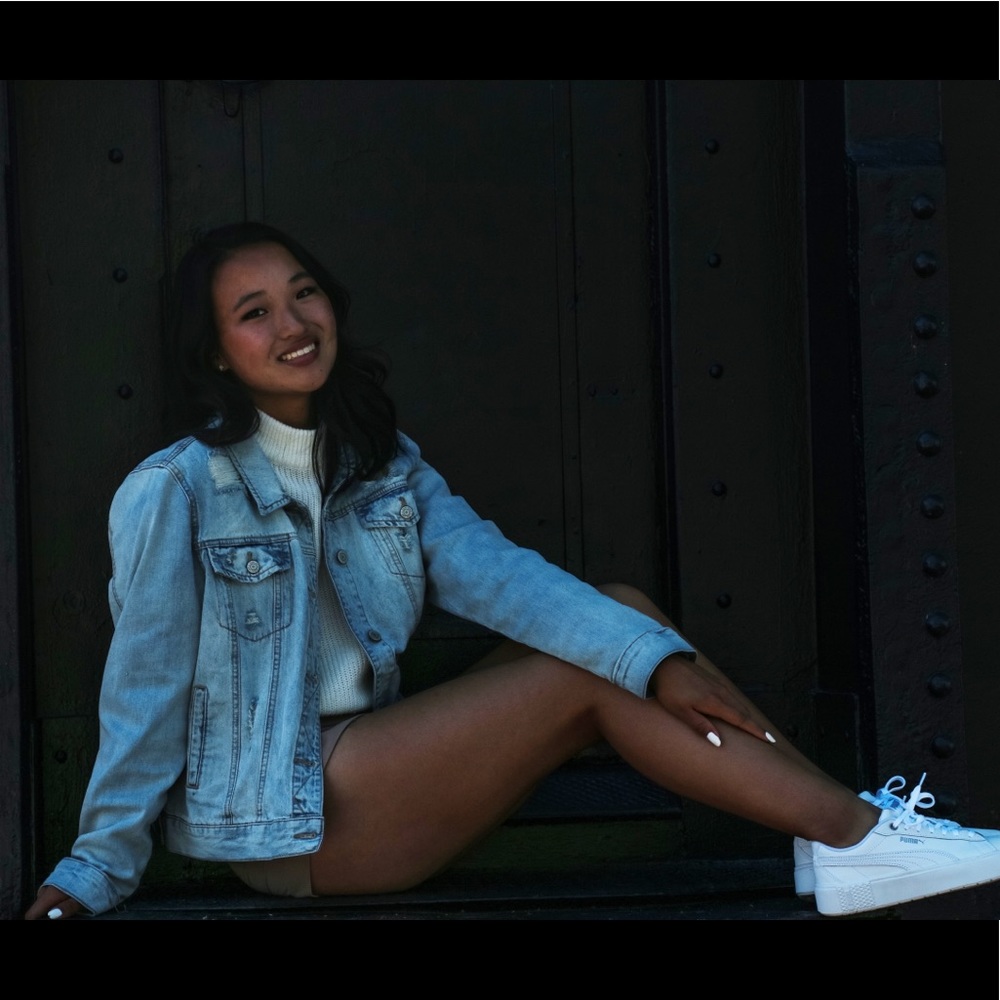 Meet your Posher, Abby